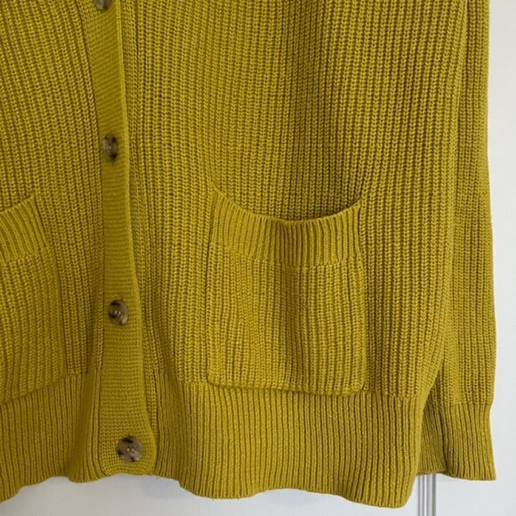 J. Crew V-neck Cotton Cashmere Cardigan in Rare Yellow-Green Colorway | Size M - Picture 4 of 9